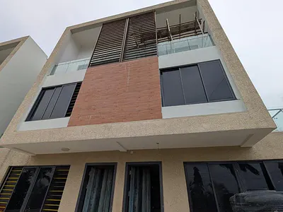 Contemporary Neatly Seminary 4bedroom Detached Duplex
