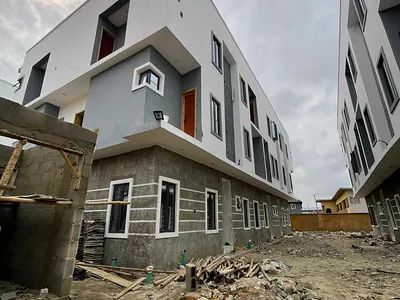 Exquisitely Built 4 Bedroom Terraced Duplex with BQ in Lekki Phase 1