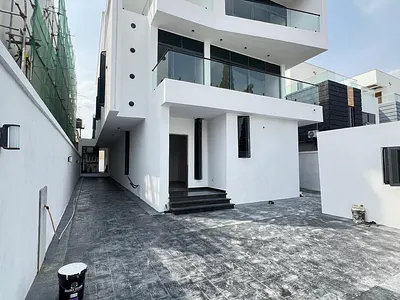 Newly Built 5 Bedroom Detached in Lekki Phase 1 with Private Cinema,