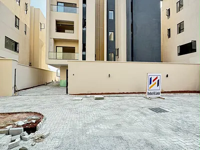 Waterfront Detached Duplex with Elevator, Swimming Pool, BQ and Gym
