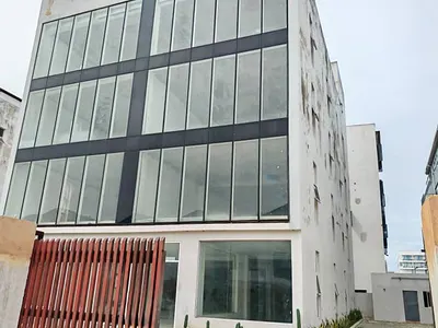 Brand New Commercial Office Building Comprising 5 Floors