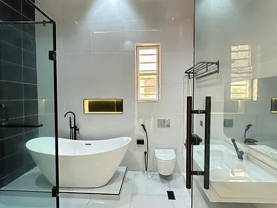 5 Bedroom Duplex with Elevator BQ, Swimming Pool, Cinema,