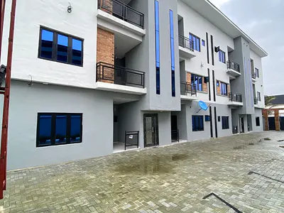 A Remarkable 2 Bedroom Apartment