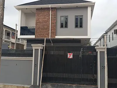 4 Bedroom Detached Duplex