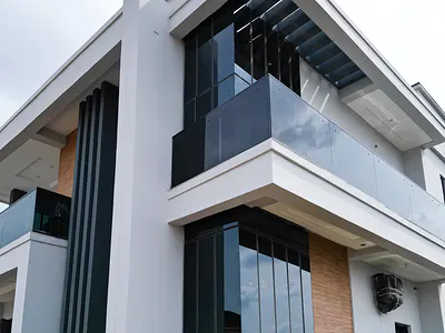 Luxury 6 Bedrooms Detached Duplex