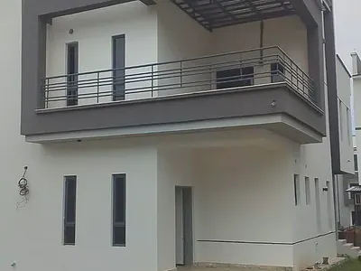 Luxury 4-Bedroom Semi-Detached Duplex with BQ