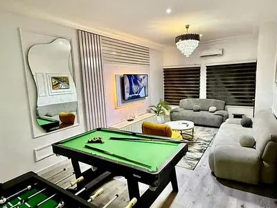 Fully Furnished 2 Bedroom Apartment