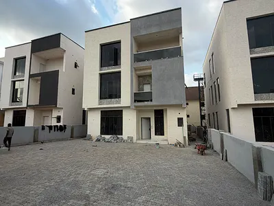 Luxury 6-Bedroom Detached Duplex with BQ