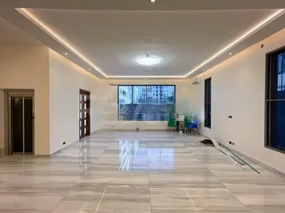 Luxury 5 Bedroom Detached Duplex