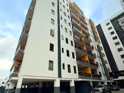 4 Bedrooms Maisonette Apartment with BQ