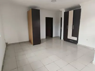 Spacious Room Shared Apartment