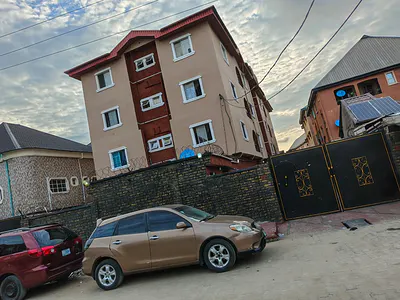 18 Units Blocks of Apartments