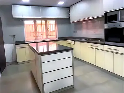 Elegant 4 Bedroom Duplex with a BQ