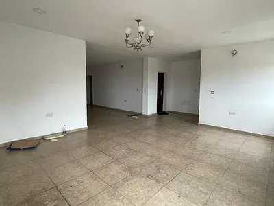 Fully Serviced 3 Bedroom Apartment, Swimming Pool