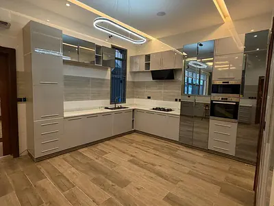 Luxury 5 Bedroom Fully Detached Duplex