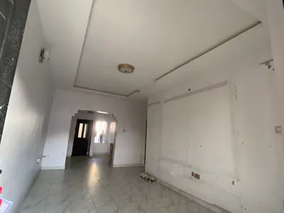 Sharp and Spacious 2 Bedroom Apartment Upstairs
