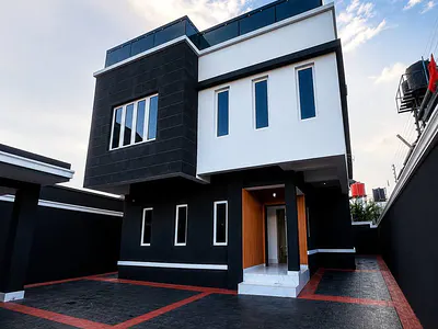 New Tastefully Finished 4 Bedroom Duplex