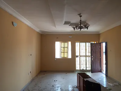 Nice and Spacious Miniflat Up and Down in an Estate