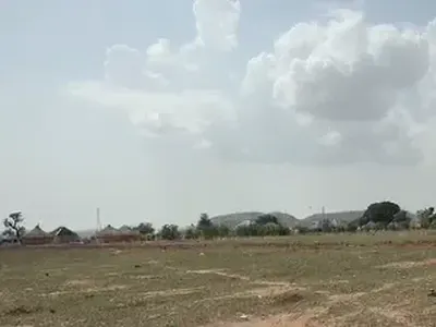 10 Hectares of Land