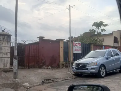 868 Square Metres of Fenced and Gated Land