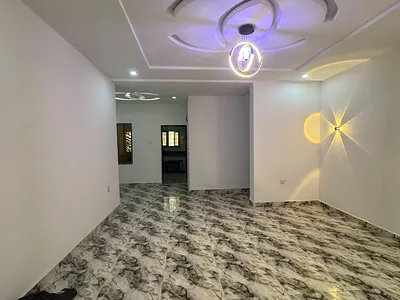 Beautifully Finished 3 Bedroom Flat