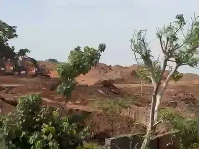 1992SQM Land