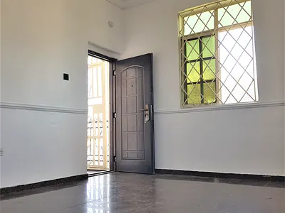 Mini Flat (Room and Parlour Selfcontained)