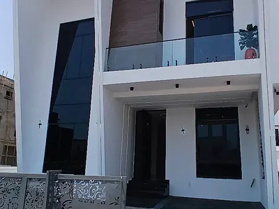Luxury 5 Bedroom Fully Detached