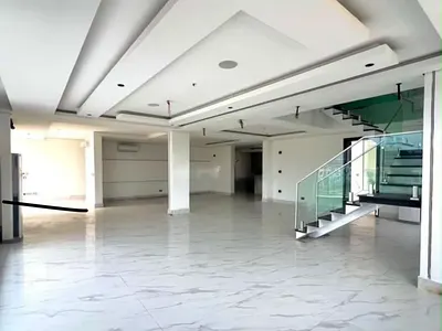 4-Bedroom Maisonette with BQ