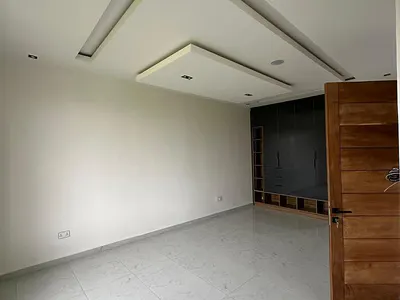 Luxury 5 Bedroom Detached Duplex with Excellent Facility