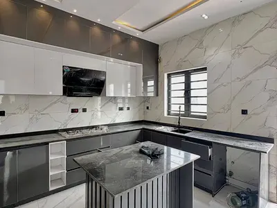 Luxury 5-Bedroom Detached Duplex with Excellent Facility