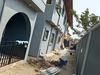 4 Bedrooms Duplex with 3 Units of 2 Bedrooms Flats