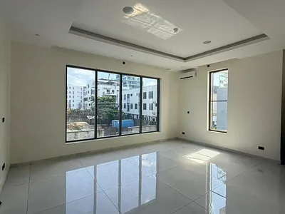 Luxury 5bedroom Fully Detached Duplex