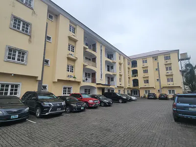 3 Bedroom Flat