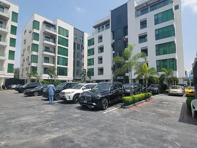 Serviced 3bedroom Flat in Oniru