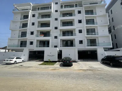 Excellently Built 1, 2 & 3 Bedroom Apartment in a Communal Space