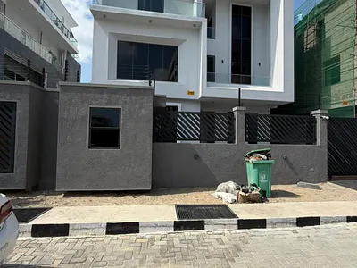 Luxury 5bedroom Fully Detached Duplex