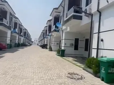 Fully Furnished 4 Bedrooms Serviced Terrace Duplex