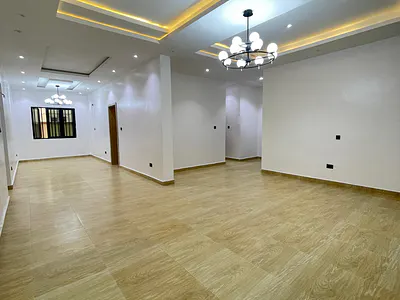 Spacious 3 Bedroom Apartment
