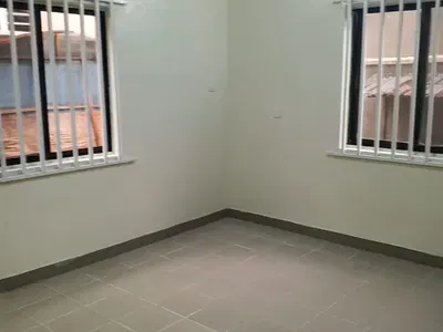 Well Maintained 1 Bedroom Apartment