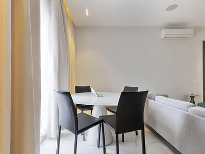 *apartment 4* Stylish 1 Bedroom Apartment with Top Notch Amenities a