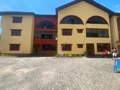 4 Bedroom Apartment with BQ