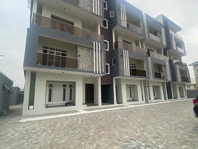 2 Bedroom Maisonette