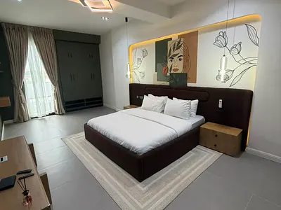2 Bedroom Furnished Maisonette