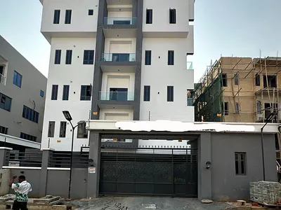 Lovely 2-Bedroom Apartment with Elevator, Gym & BQ