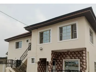 A Building Comprises of 2 Bedroom and 3bedroom
