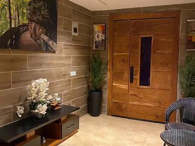 Executive 2 Bedroom Furnished Apartment
