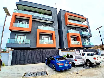 Astonishing 2-Bedroom Apartment with an Elevator