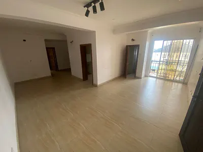A 2-Bedroom Flat, All Rooms En-Suite in an Access-Control Mini Estate