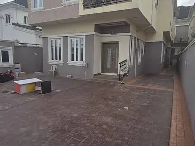 5bedroom Fully Detached Duplex with BQ